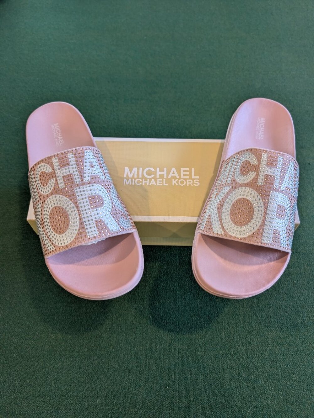 NWT Michael Kors Big Girls Pink/Blush Bling Slides Size 5 🩷